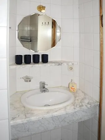 Bed & Breakfast Gaestehaus Nigg 3*